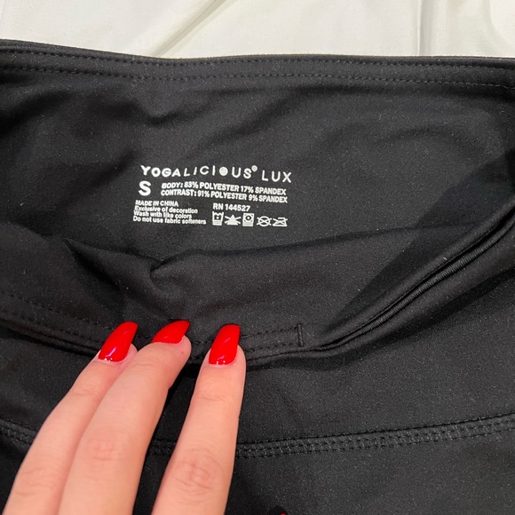 Yogalicious biker shorts - Picture 2 of 2